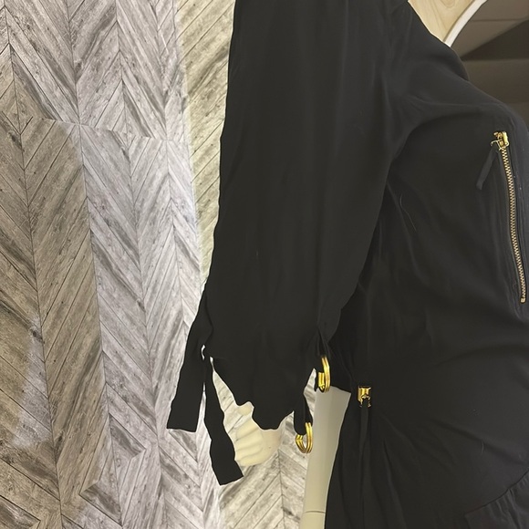 Kenzie knee length dress, black and gold- new with tags, medium - Picture 7 of 10